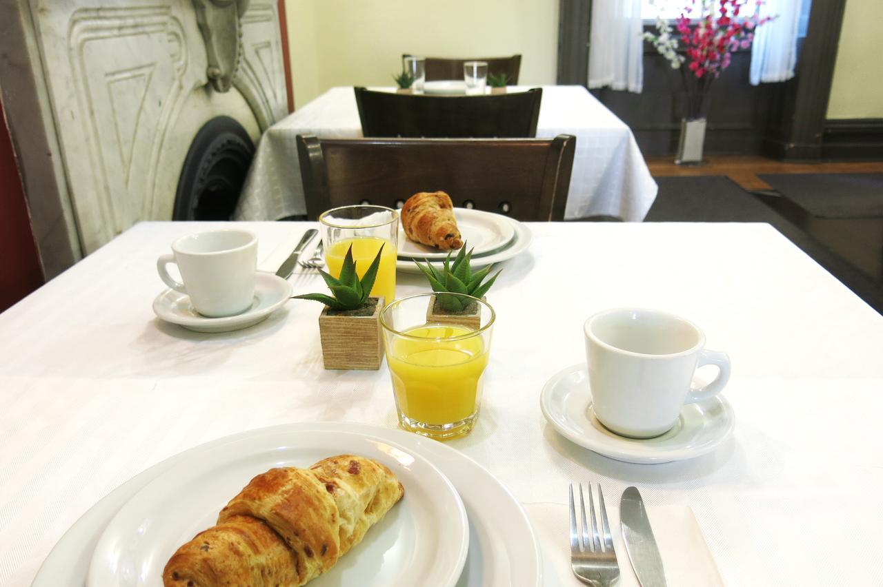 מונטריאול Auberge St Denis מראה חיצוני תמונה
